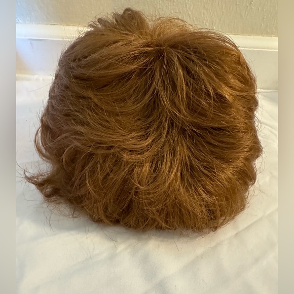 Paula Young Women’s Wig ‘Wisped Away’ #A1043 Auburn Light Sz Avg - Picture 4 of 5